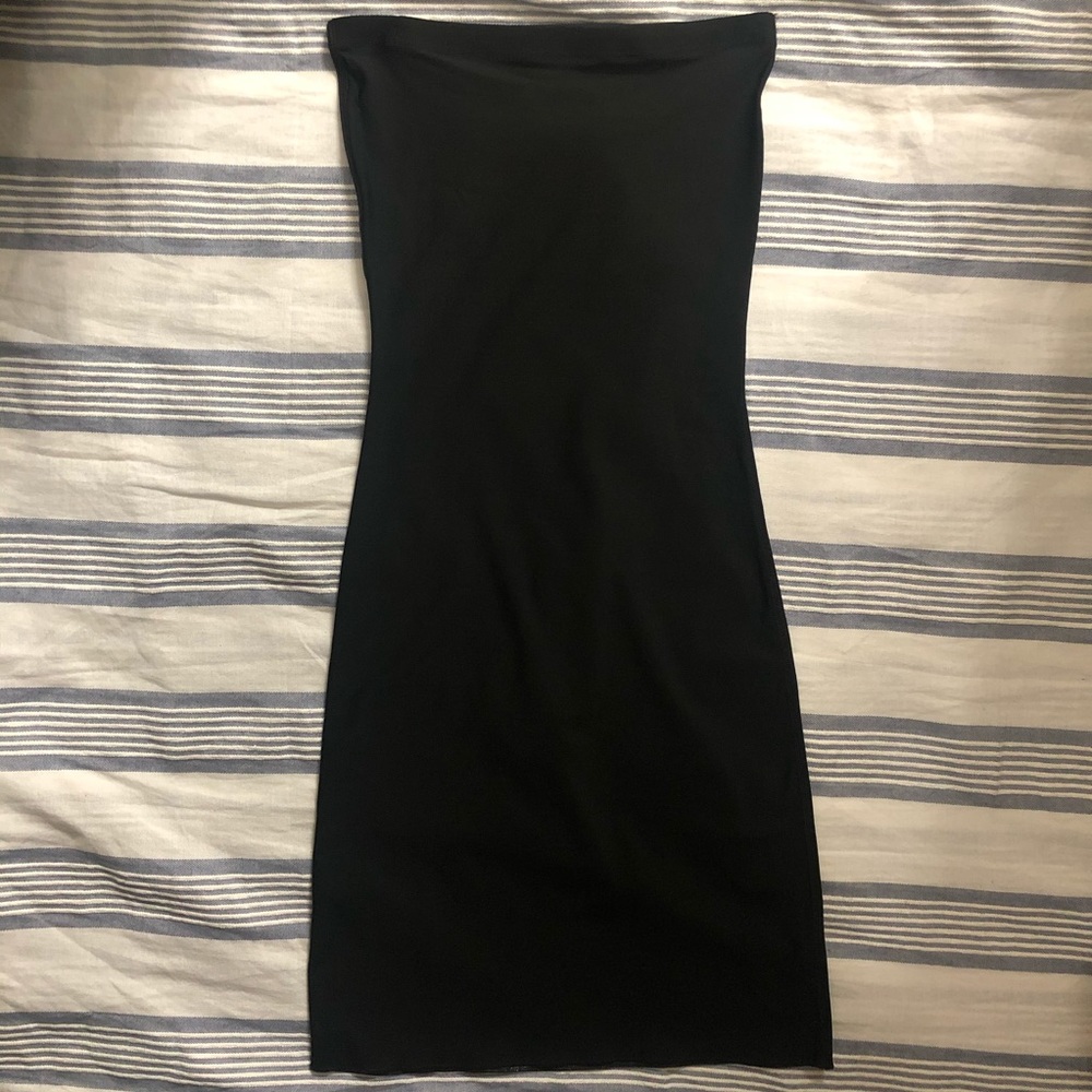 NWT SPANX small black strapless full slip
